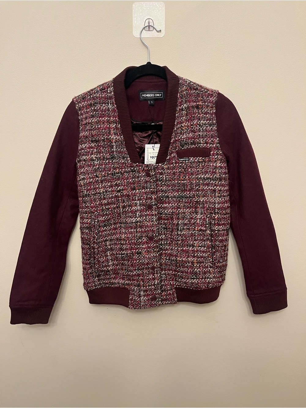 NWT $198 Member's Only Updated Tweed Varsity Jacket Women's Size Small Burgundy